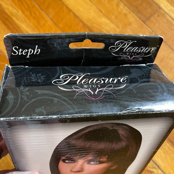 wig - Picture 4 of 4